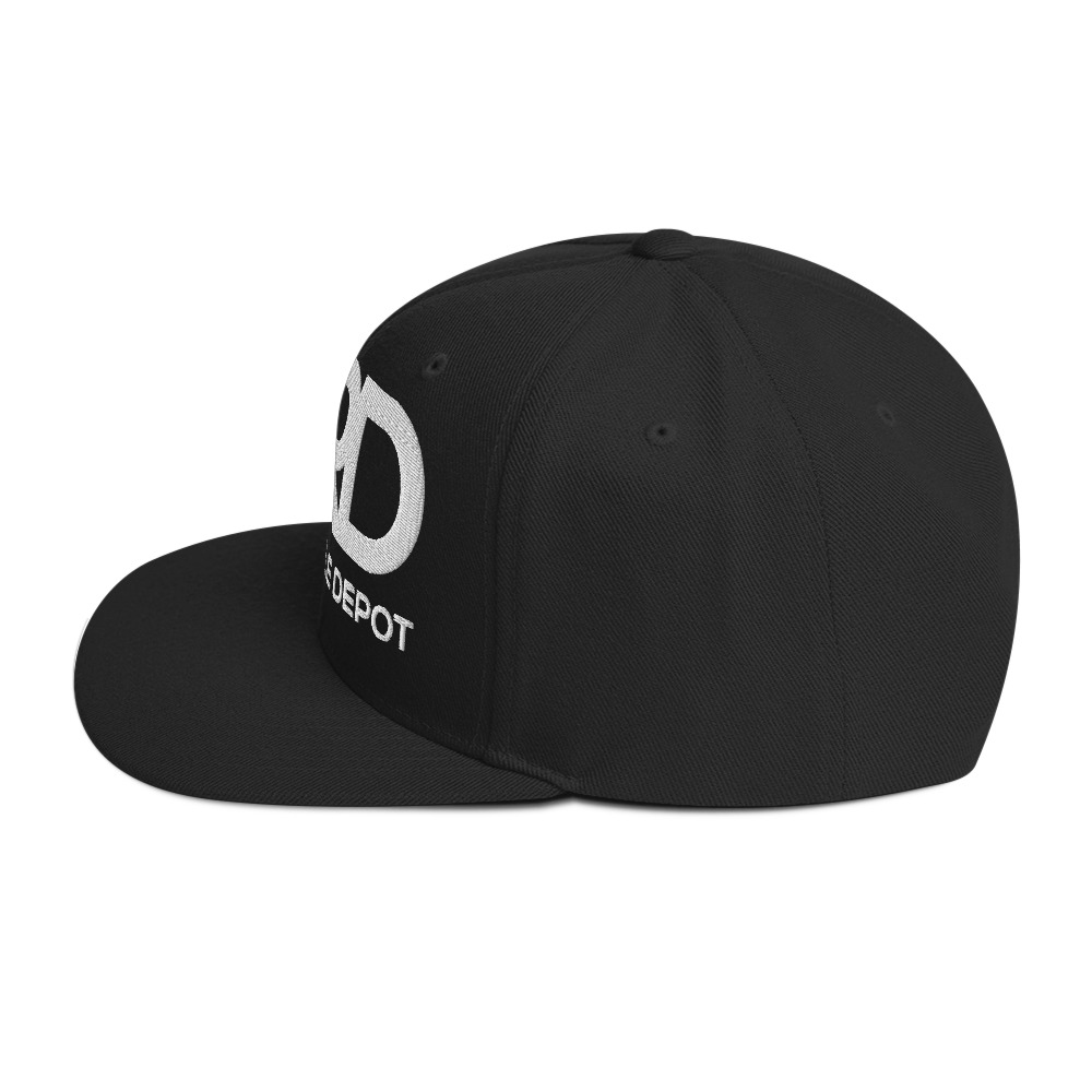 classic-snapback-black-left-side-684b06d8d8379