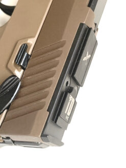 Forward Controls Design M17/SIG P320 Compatible Mounting Plate - ACRO/RSD